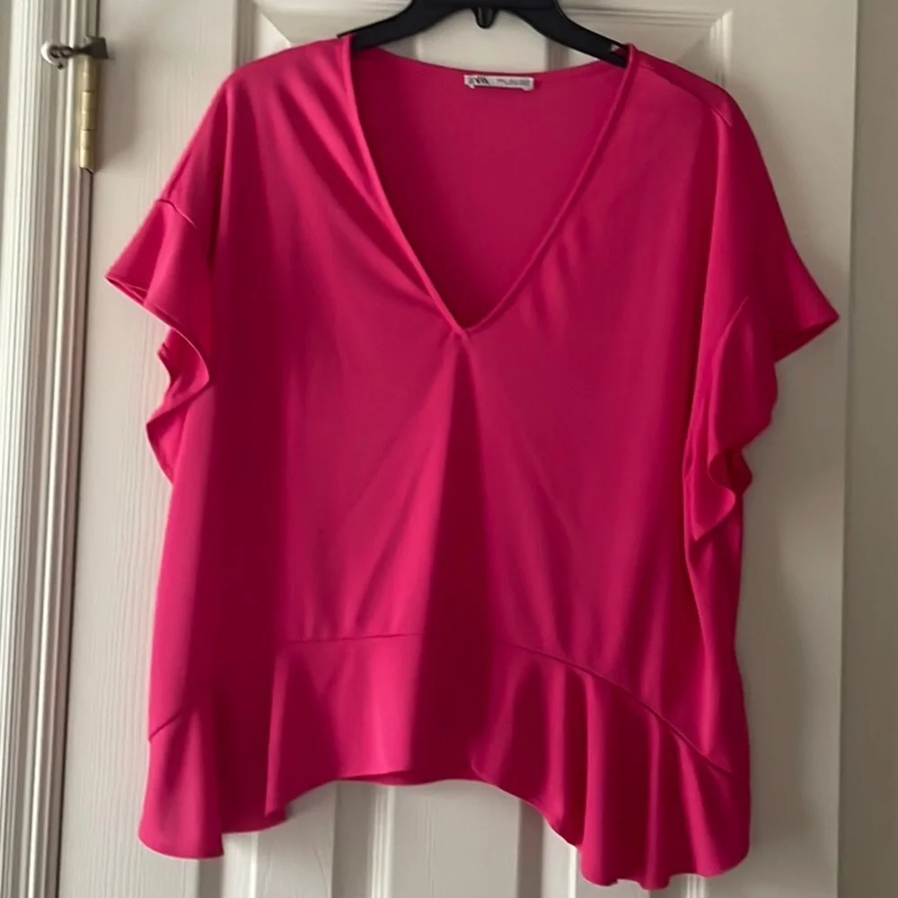 Zara Short Sleeve Ruffle Top - Picture 3 of 3